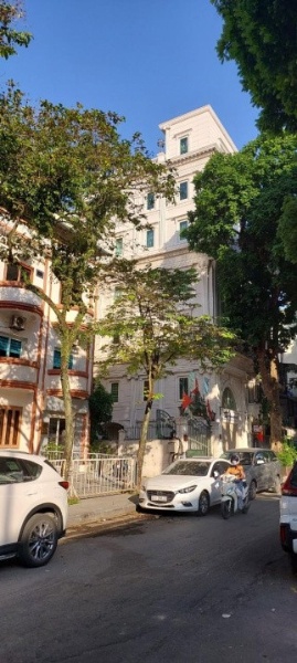 Bán nhà 7 tầng siêu sang tại Phan Chu Trinh, Hoàn Kiếm, Hà Nội